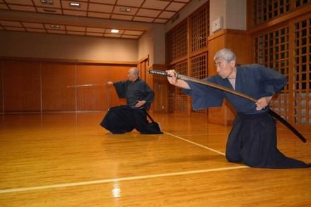 初発会